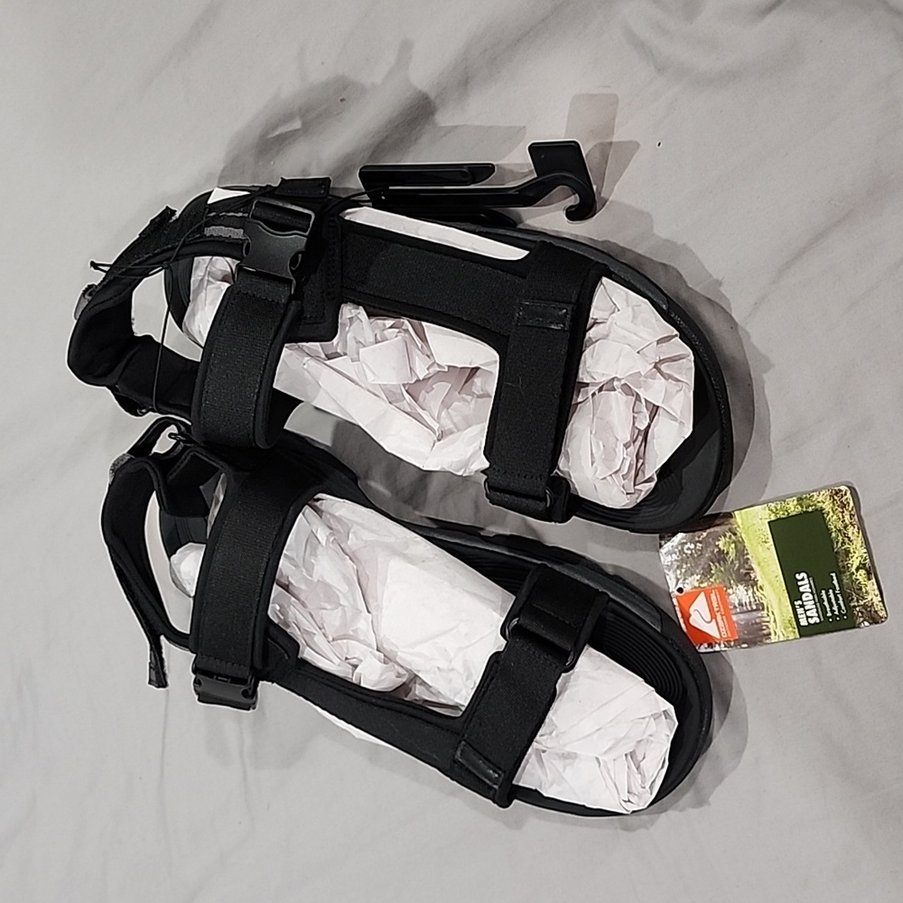 NWT men sandals size 13 black